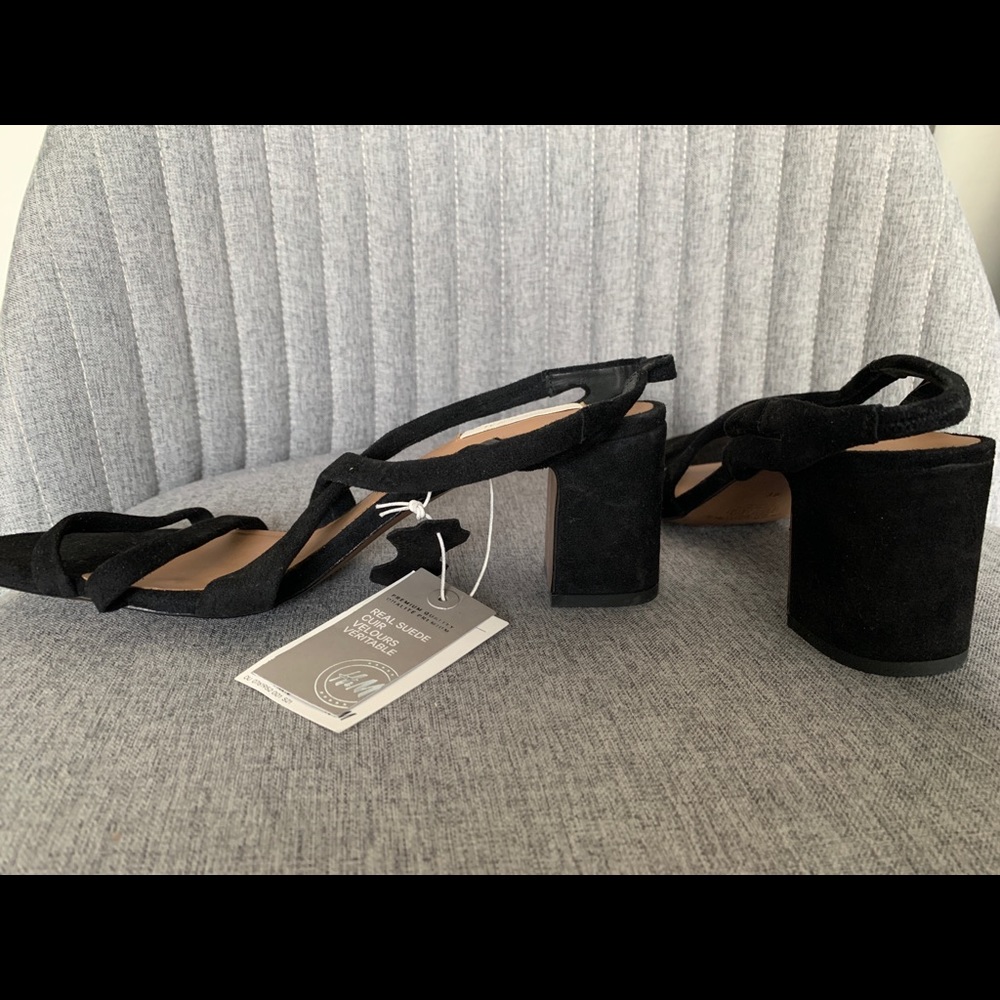 H&M premium collection suede strappy low heel sandals - size 9.5